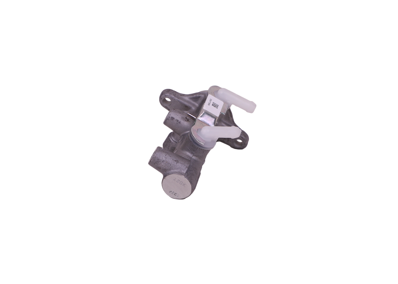 Brake Master Cylinder 3