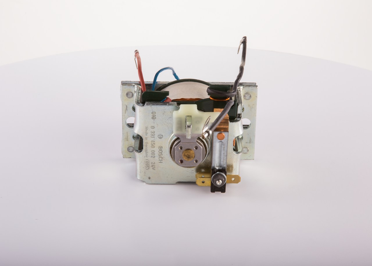 BOSCH 0 331 450 002 Magnetschalter, Starter