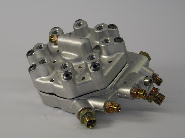Fuel Distributor, injection system 2