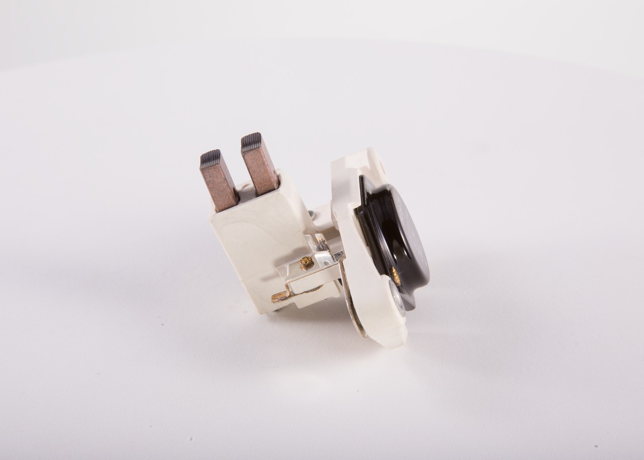 BOSCH 1 197 311 300 Generatorregler