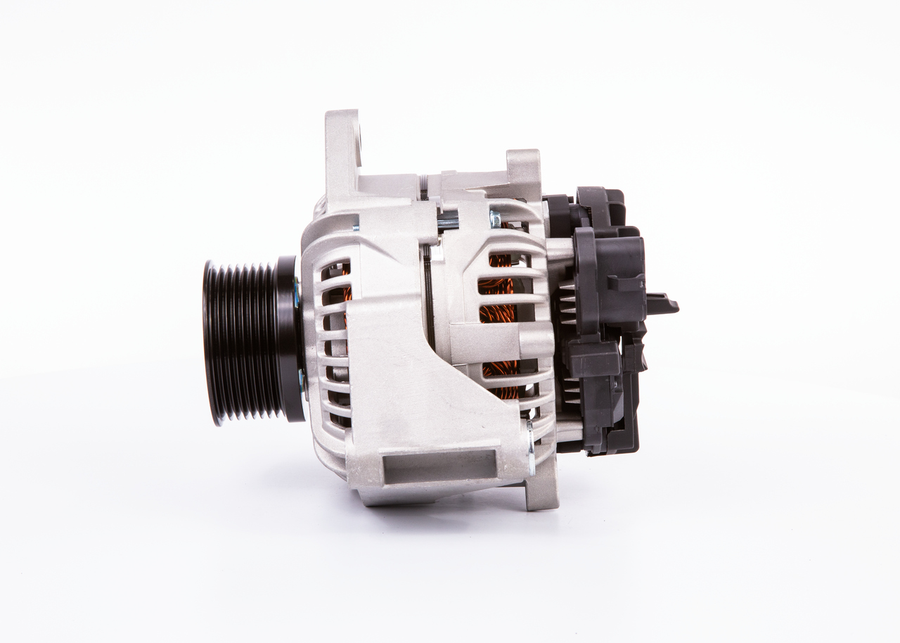 BOSCH 1 986 A00 913 Generator