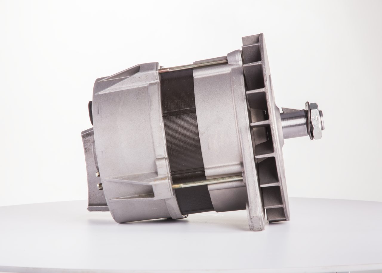 BOSCH 9 120 456 034 Generator