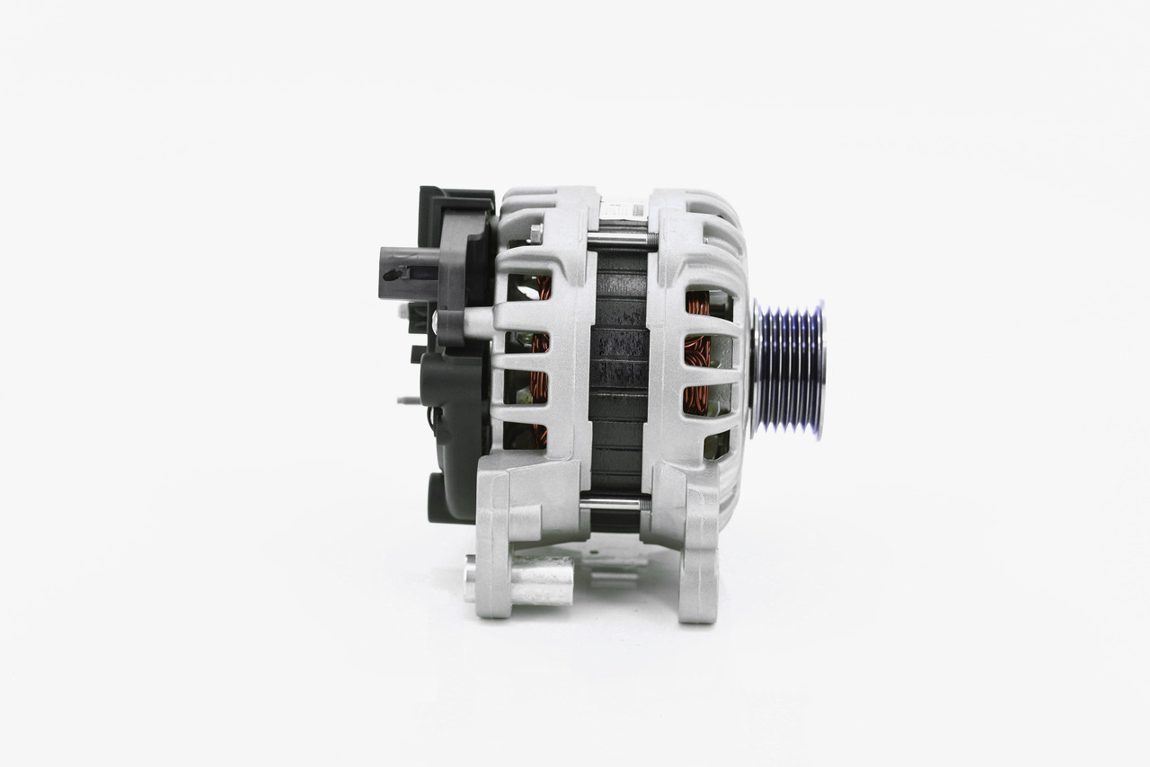 BOSCH F 000 BL0 6C0 Dynamo