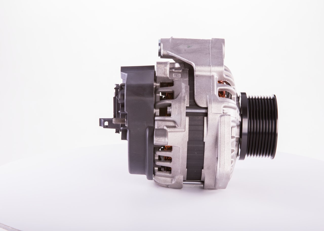 BOSCH F 000 BL0 739 Generator