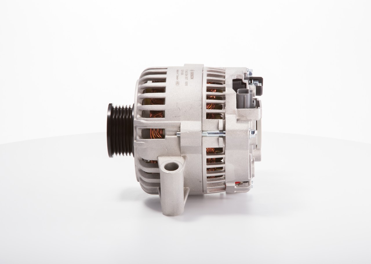 BOSCH F 042 304 007 Alternator