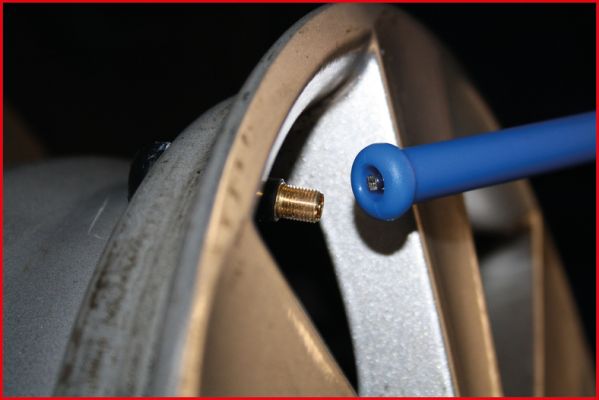 KS TOOLS 150.2027 Vyťahovák ventilov, pneumatiky