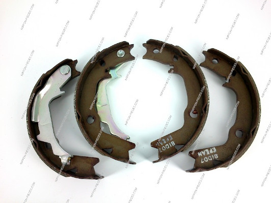 NPS H350I34 Kit ganasce freno
