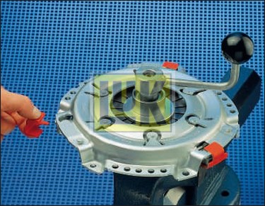 Holding Bracket Set, clutch pressure plate 2