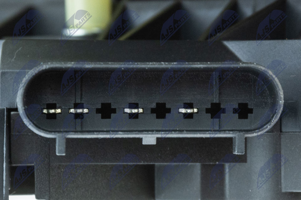 NTY EZC-FR-182 Incuietoare, capota portbagaj