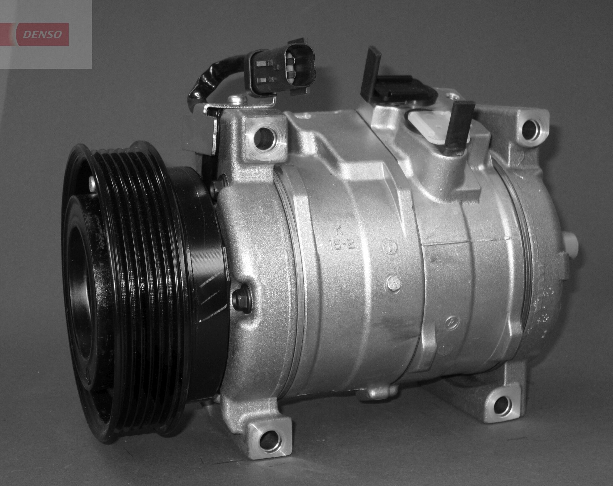 DENSO DCP06012 Compressor, air conditioning for CHRYSLER