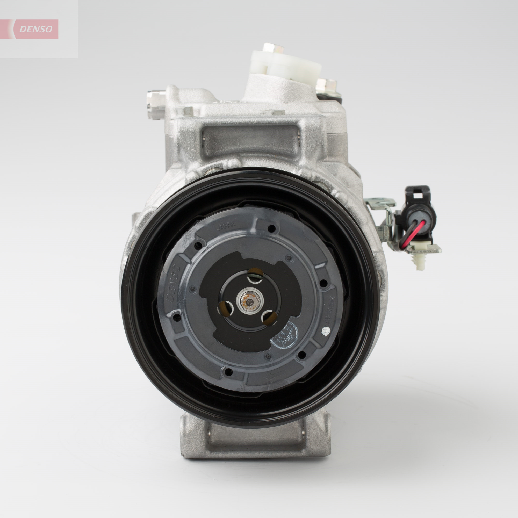 DENSO DCP14013 Compressor, air conditioning for LAND ROVER