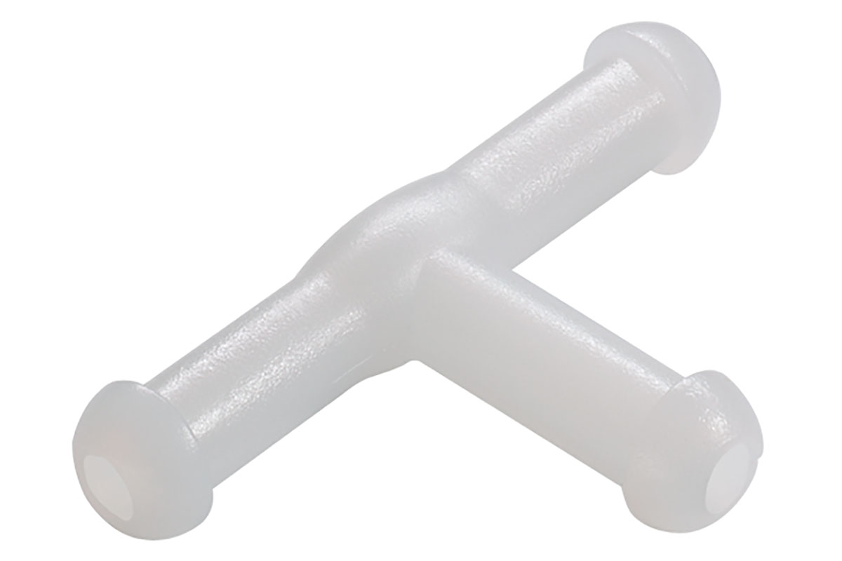 Connector, washer-fluid pipe