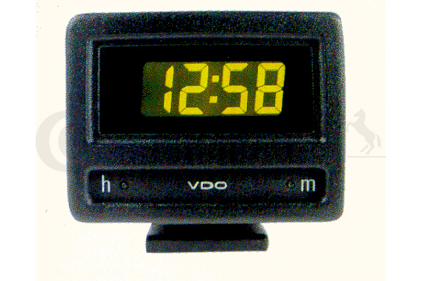 VDO 637-202-002-001K Clock