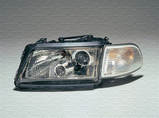 MAGNETI MARELLI 711305621607 Diffusing Lens, headlight Left for AUDI
